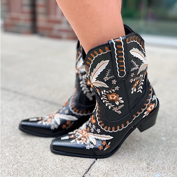 Black Floral Embroidered Booties - Picture 1 of 4